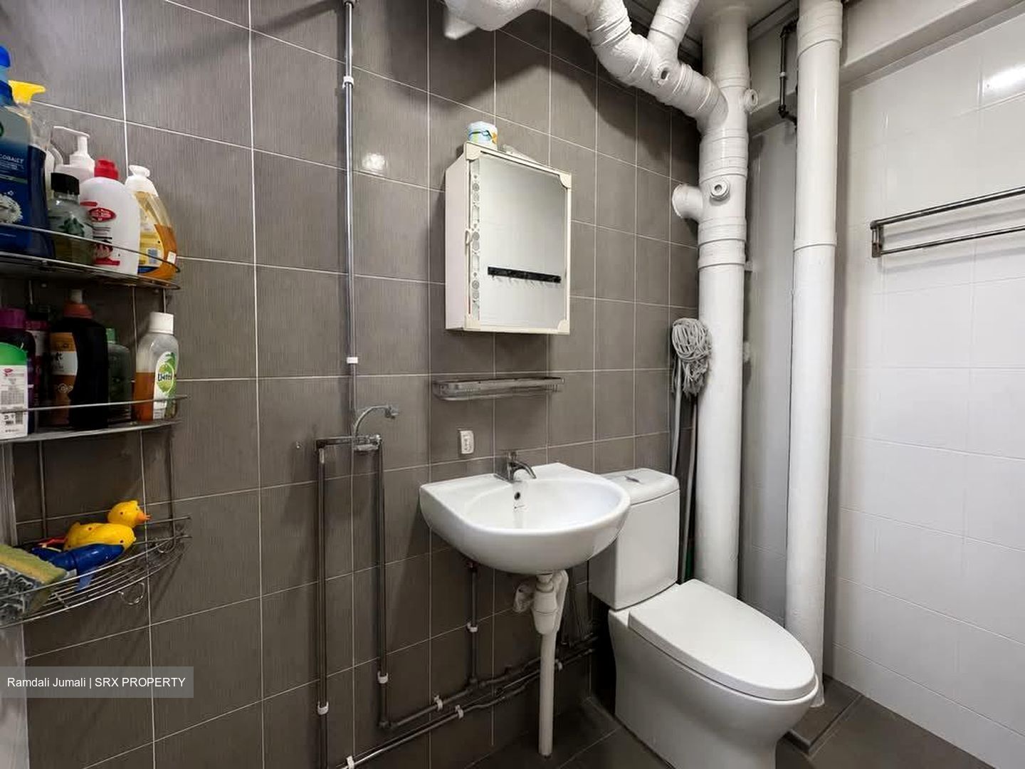 Blk 238 Lorong 1 Toa Payoh (Toa Payoh), HDB 5 Rooms #560463291
